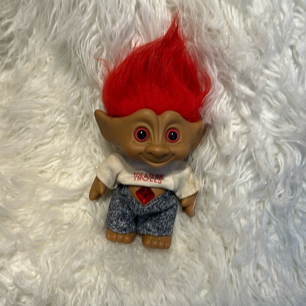 Vintage treasure troll